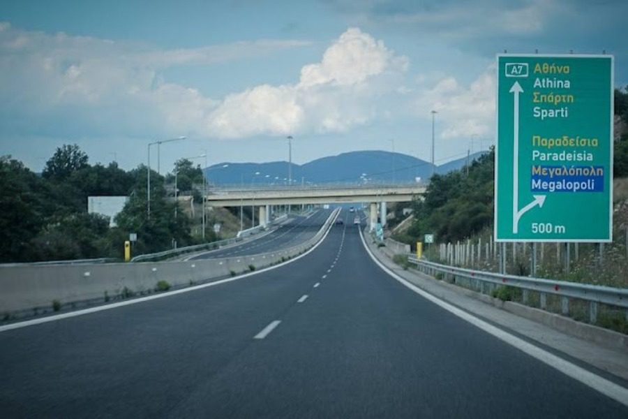 Κακοκαιρία: Απαγόρευση κυκλοφορίας βαρέων οχημάτων από Κόρινθο ως Καλαμάτα