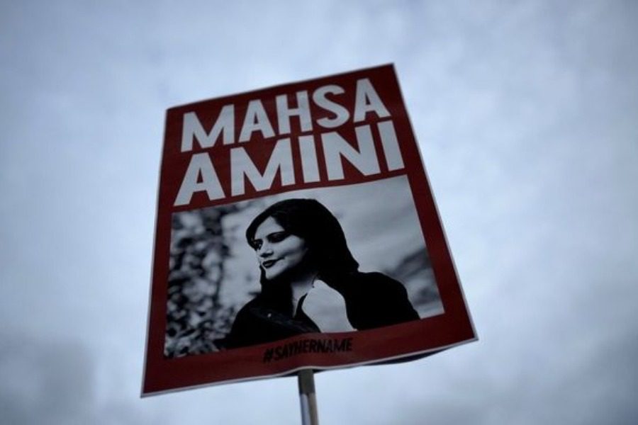 Ιράν: Δεν λέει να κοπάσει η οργή ένα μήνα μετά τον θάνατο της Μαχσά Αμινί