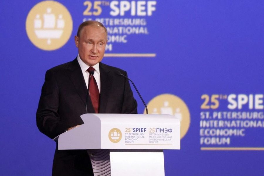 Νέα απειλή Πούτιν: «Τίποτα πια δεν θα είναι ίδιο στη διεθνή πολιτική»