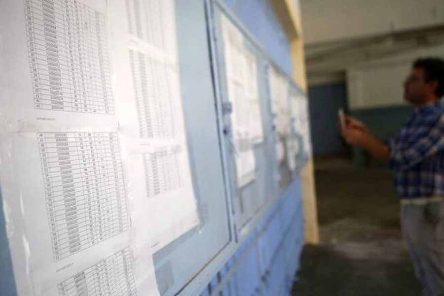 Πανελλήνιες Εξετάσεις: Τέλος η αγωνία για τους υποψηφίους