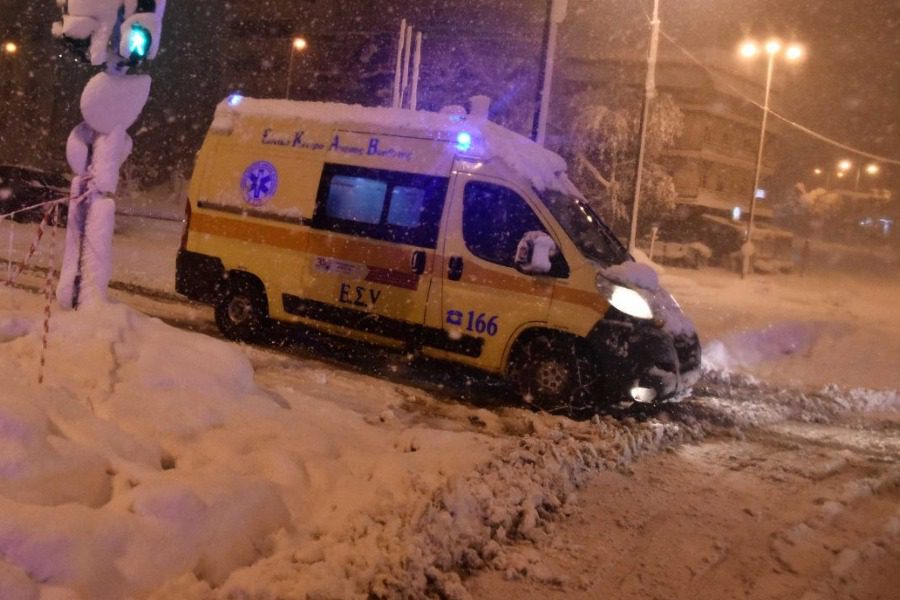 Χωρίς θέρμανση οι μονάδες Covid του νοσοκομείου Σωτηρία - Πρόβλημα με τον επισιτισμό των ασθενών, καθώς έκλεισαν εσωτερικοί δρόμοι από το χιόνι