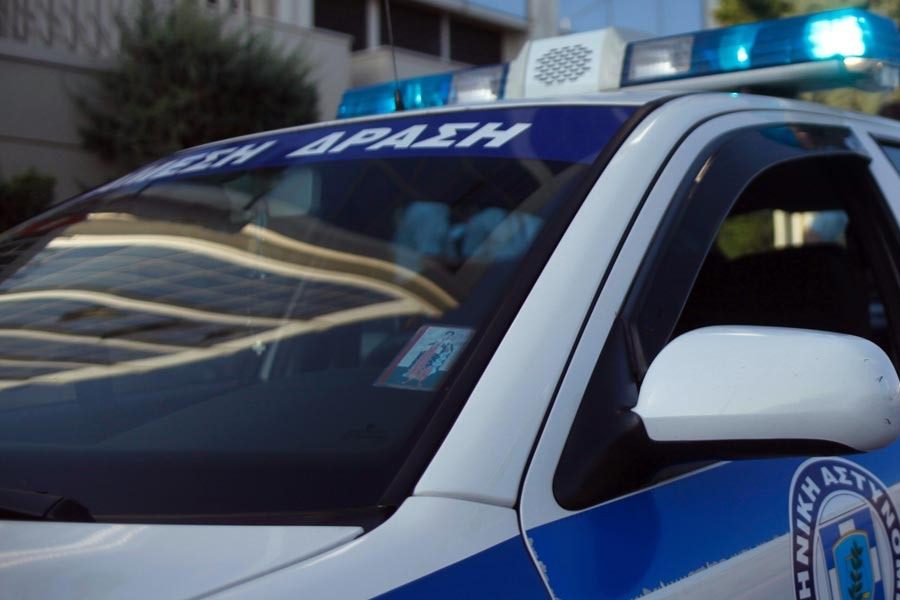 Νέα Σμύρνη: Στη φυλακή ο πατέρας που κατηγορείται ότι βίαζε και βασάνιζε τη 10χρονη