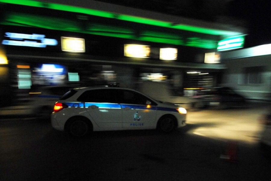 Ζωγράφου: Μάνα και κόρη ζούσαν επί μήνες με το πτώμα του πατέρα μέσα στο σπίτι