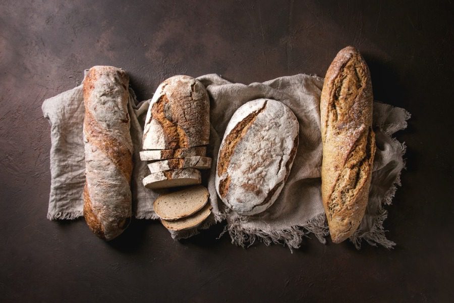 Κόλπα για να διατηρείτε το ψωμί φρέσκο περισσότερες ημέρες