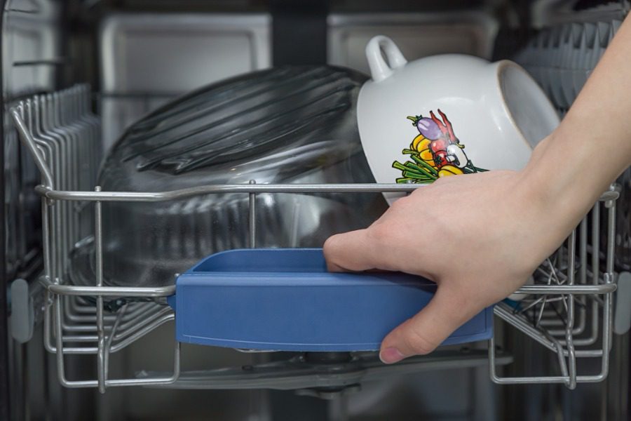 Τι μπορείτε να πλύνετε στο πλυντήριο πιάτων εκτός από πιάτα και σκεύη