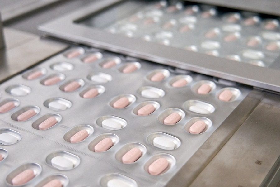 Ο EMA ενέκρινε το χάπι της Pfizer για την ΕΕ