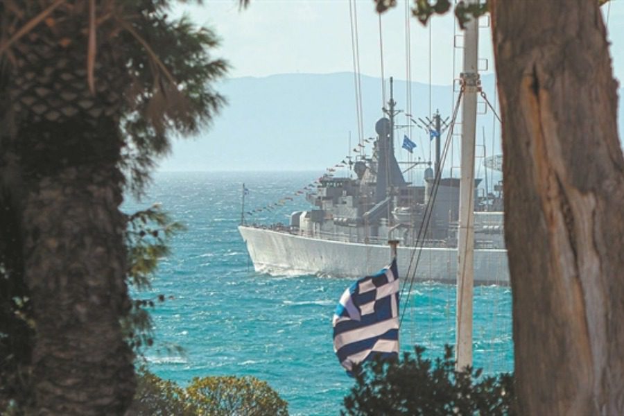 Τι αλλάζουν τα 12 μίλια νότια της Κρήτης