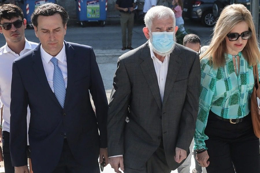 Μπιμπίλας για Φιλιππίδη: «Μου είπε να την πάρω τηλέφωνο για να μη μιλήσει»
