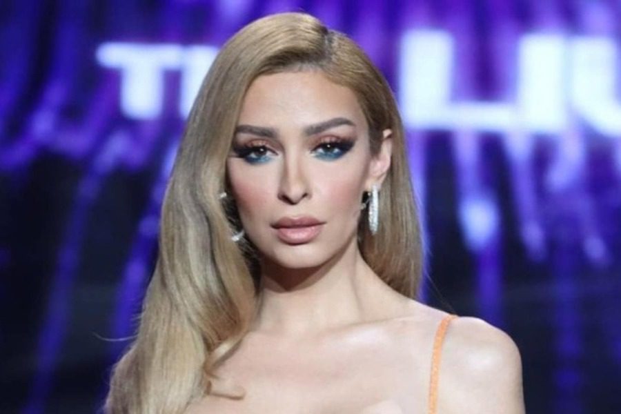Ελένη Φουρέιρα: Φαντασμαγορική συναυλία στη Μύκονο με τσουχτερή είσοδο