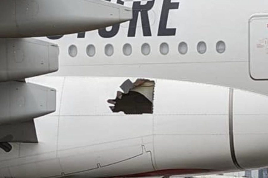 Αεροσκάφος πετούσε 14 ώρες με τρύπα στο πλαϊνό μέρος