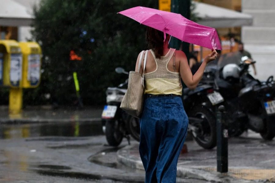 Από καύσωνες ...μπουρίνια: Δραματική αλλαγή του καιρού σε λίγες ώρες