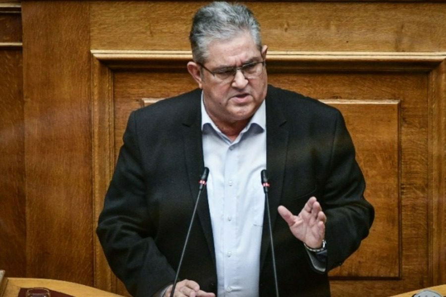 Πάρτι στο Twitter με το «Παπαρατσένκο» του Κουτσούμπα