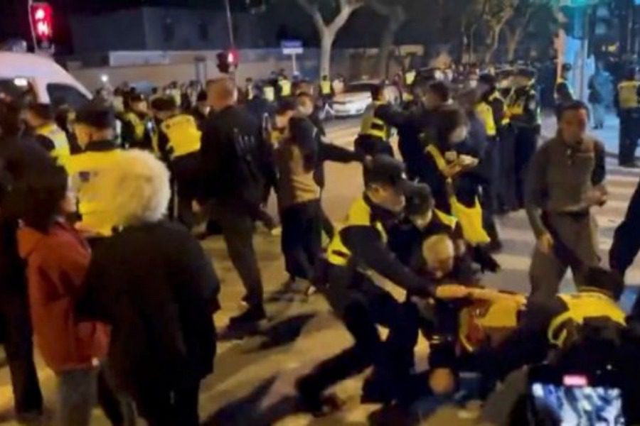 Διαδηλώσεις στην Κίνα κατά του lockdown: Φόβοι για εξεγέρσεις καθώς φουντώνει η οργή των πολιτών