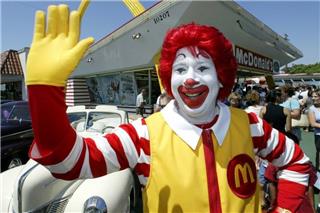 O πραγματικός λόγος που τα McDonald`s ξεφορτώθηκαν τον κλόουν τους