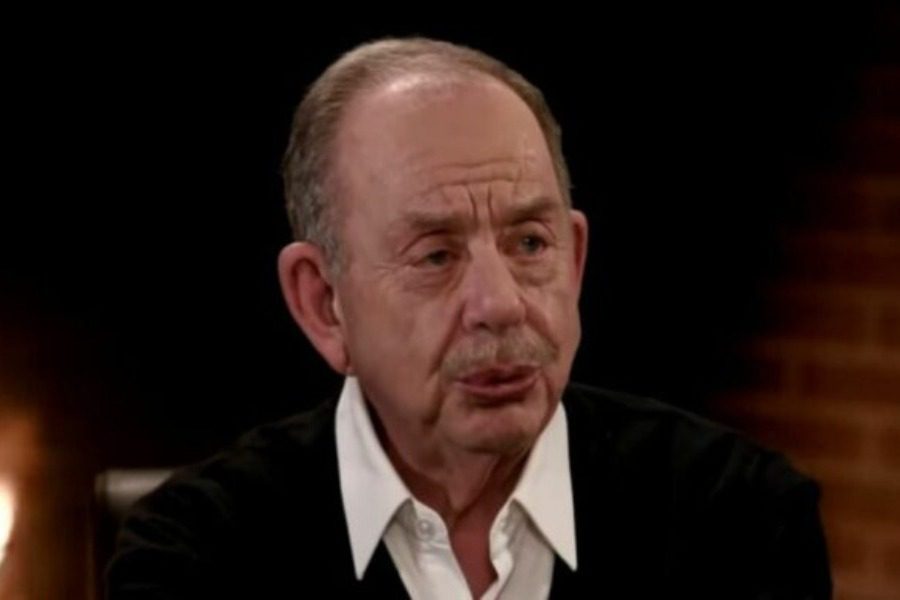 Ηλίας Μαμαλάκης: Πρωτοφανές ξέσπασμα κατά διαγωνιζόμενου στο MasterChef