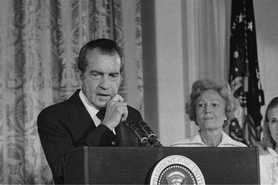 Γιατί το σκάνδαλο Watergate έμεινε στην ιστόρια: Οι λόγοι που δεν γνώριζες - Το σκάνδαλο Watergate αποκαλύπτει φόνους, απαγωγές και κυκλώματα πολιτικής πορνείας μέχρι και παράνομα πειράματα σε Αμερικανούς πολίτες