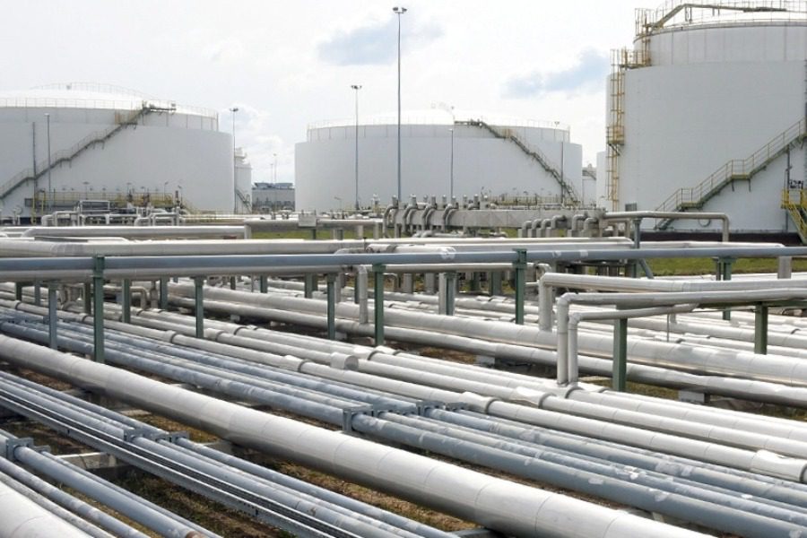 Reuters: Κοντά σε συμφωνία για εμπάργκο στο ρωσικό πετρέλαιο στην ΕΕ 