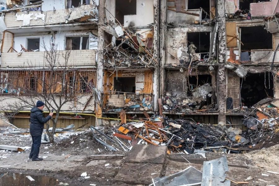Η Ρωσία απειλεί Ζελένσκι με νέους βομβαρδισμούς στο Κίεβο