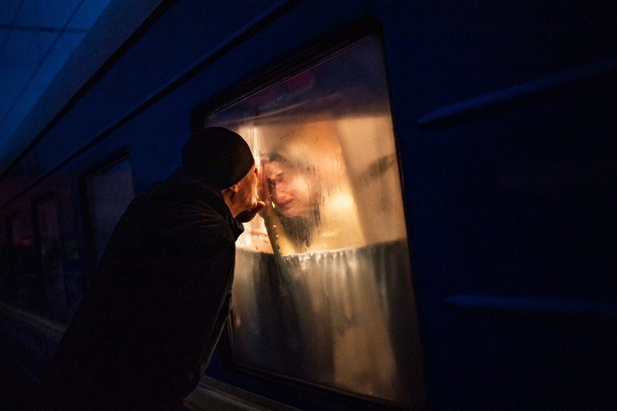 Πόλεμος στην Ουκρανία: Απομακρύνονται 34 Έλληνες από την Οδησσό