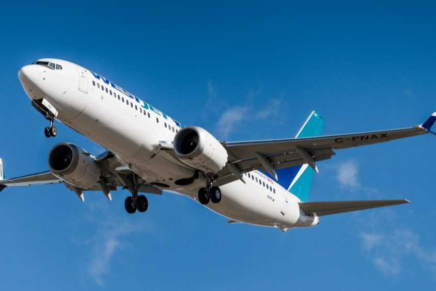 Συνετρίβη Boeing 737 με 133 επιβάτες