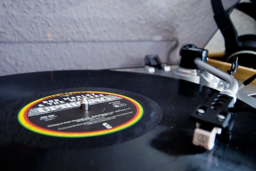 10 reggae τραγούδια για την τελευταία λίστα του καλοκαιριού 