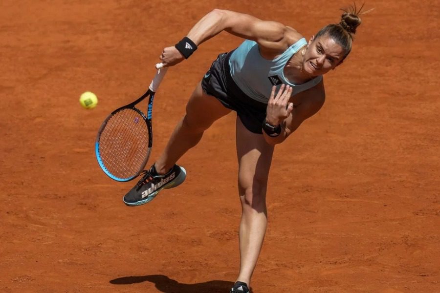 Η Μαρία Σάκκαρη μπήκε με το «δεξί» στο Roland Garros 