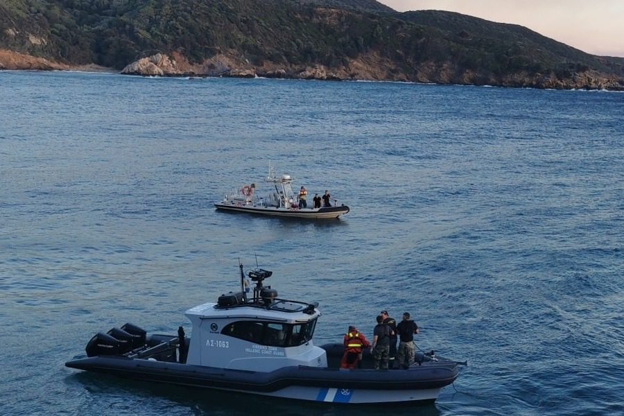 Συντριβή ελικοπτέρου: Σώος εντοπίστηκε ο τέταρτος αγνοούμενος