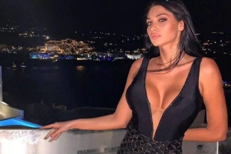 Πρώην παίκτρια Bachelor: Έχουν διαρρεύσει προσωπικές φωτογραφίες μου