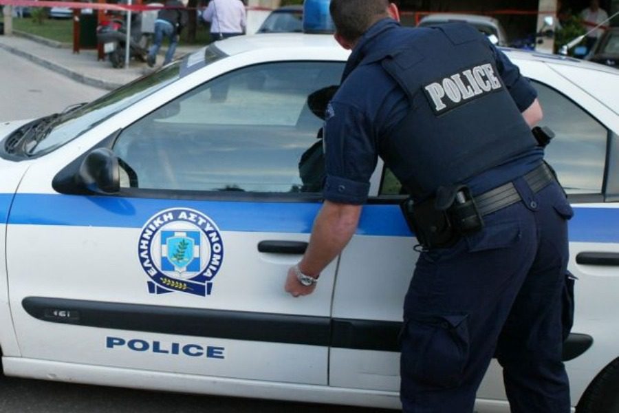 Βίντεο σοκ από άγριο ξυλοδαρμό νεαρού στο Σύνταγμα