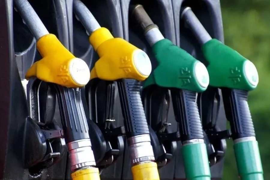 Πρόεδρος βενζινοπωλών Αττικής: Πού θα φθάσει η τιμή για τη βενζίνη το επόμενο διάστημα