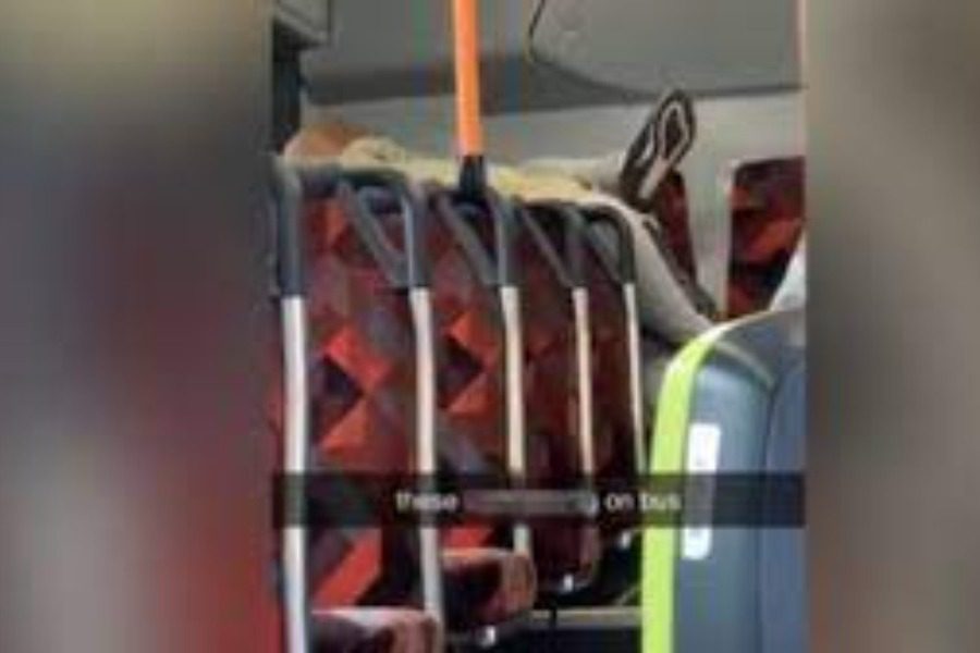 Αυστραλία: Ζευγάρι έκανε σeξ σε λεωφορείο
