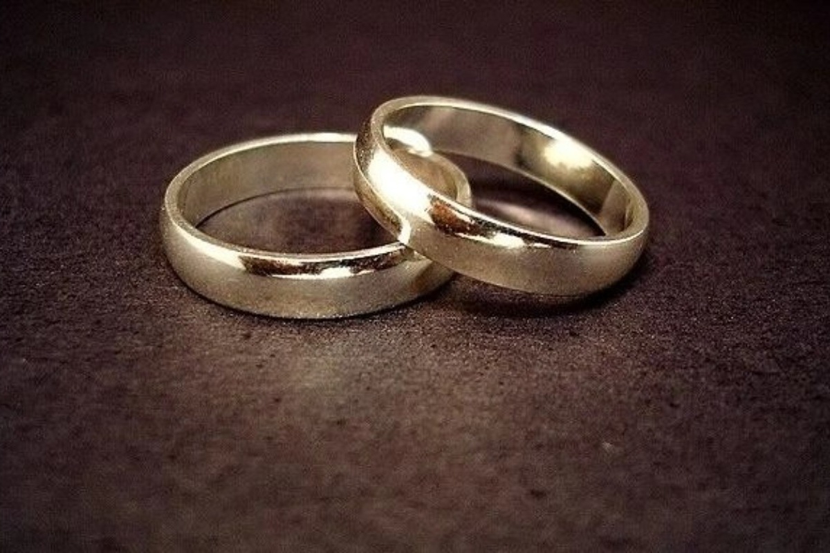 Έρχεται λαμπερός γάμος στην ελληνική showbiz