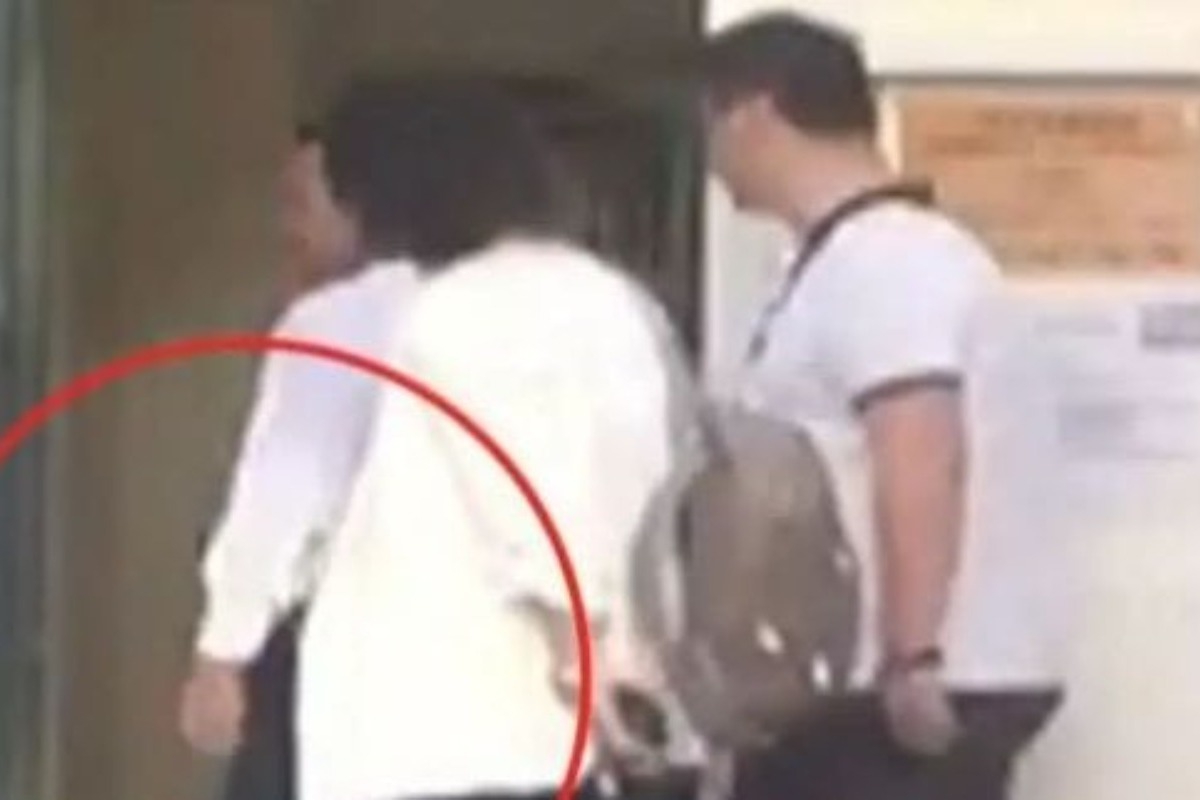 Απόστολος Λύτρας: Προσποιήθηκε ότι φορούσε χειροπέδες ‑ Το βίντεο ντοκουμέντο