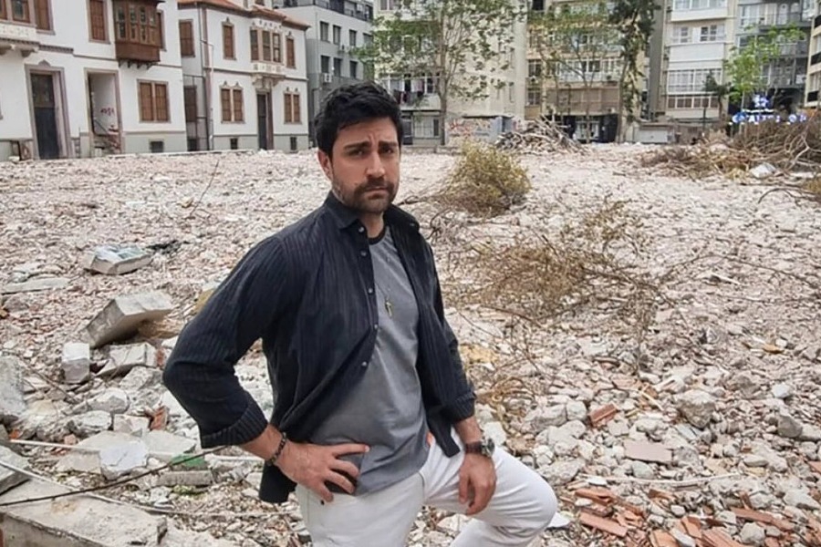 Τούρκος ηθοποιός αγόρασε το σχολείο του και το κατεδάφισε για να εκδικηθεί τους δασκάλους του