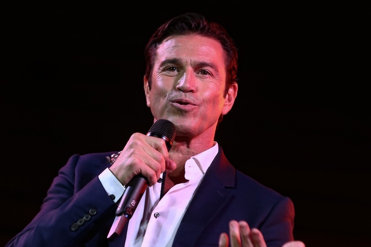 Μάριος Φραγκούλης: Τρoχαίο ατύxημα για τον τραγουδιστή