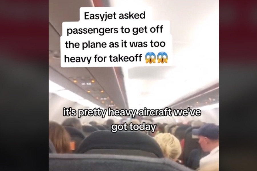 Ο απίστευτος λόγος που κατέβασαν 19 επιβάτες από αεροπλάνο