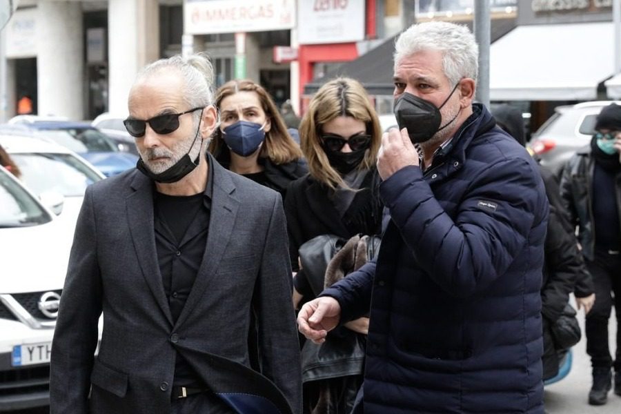 Δίκη Αλκη: Συγκλονίζει η μητέρα του – «Κοιτάξτε με, σηκώστε το κεφάλι!»