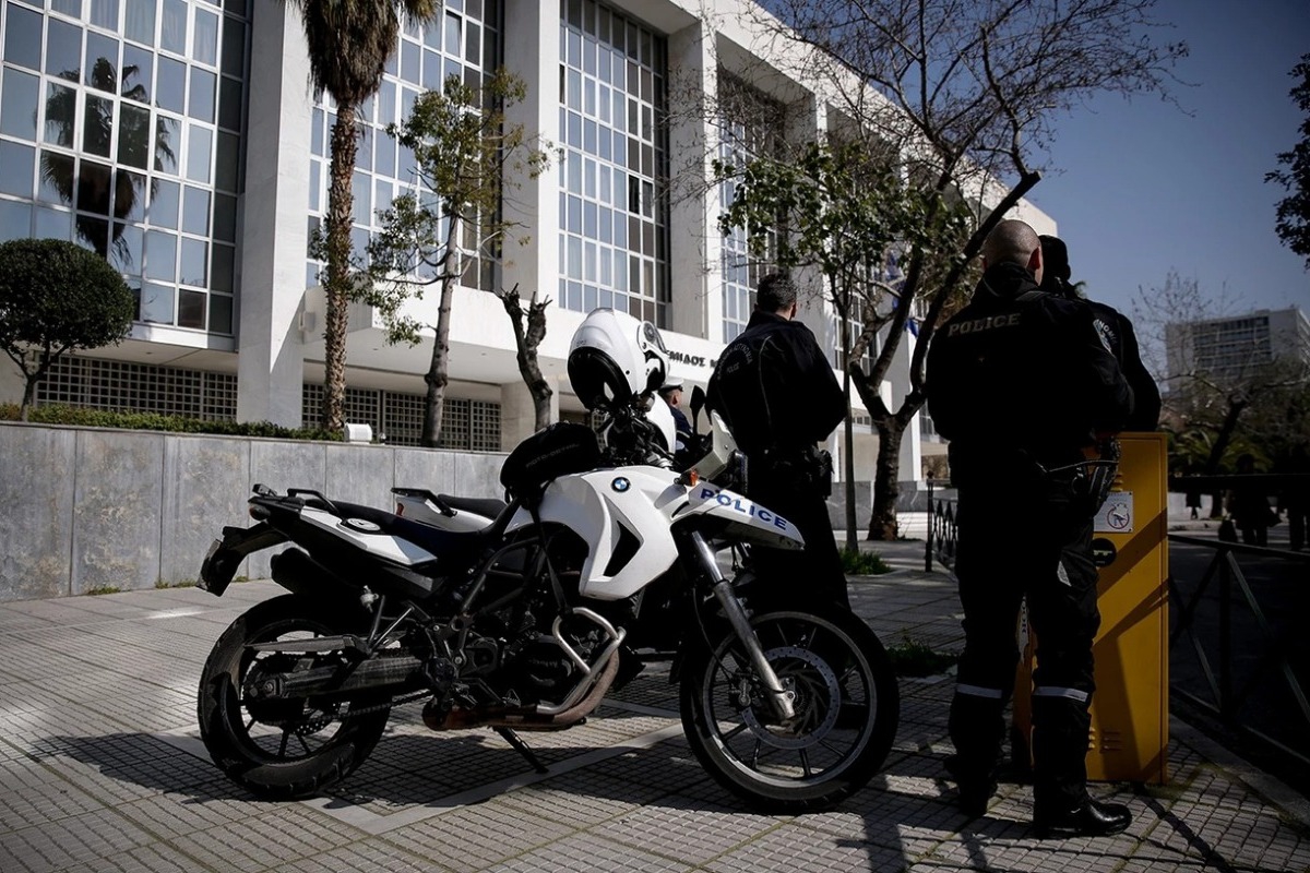Τηλεφώνημα για βόμβα στον Αρειο Πάγο