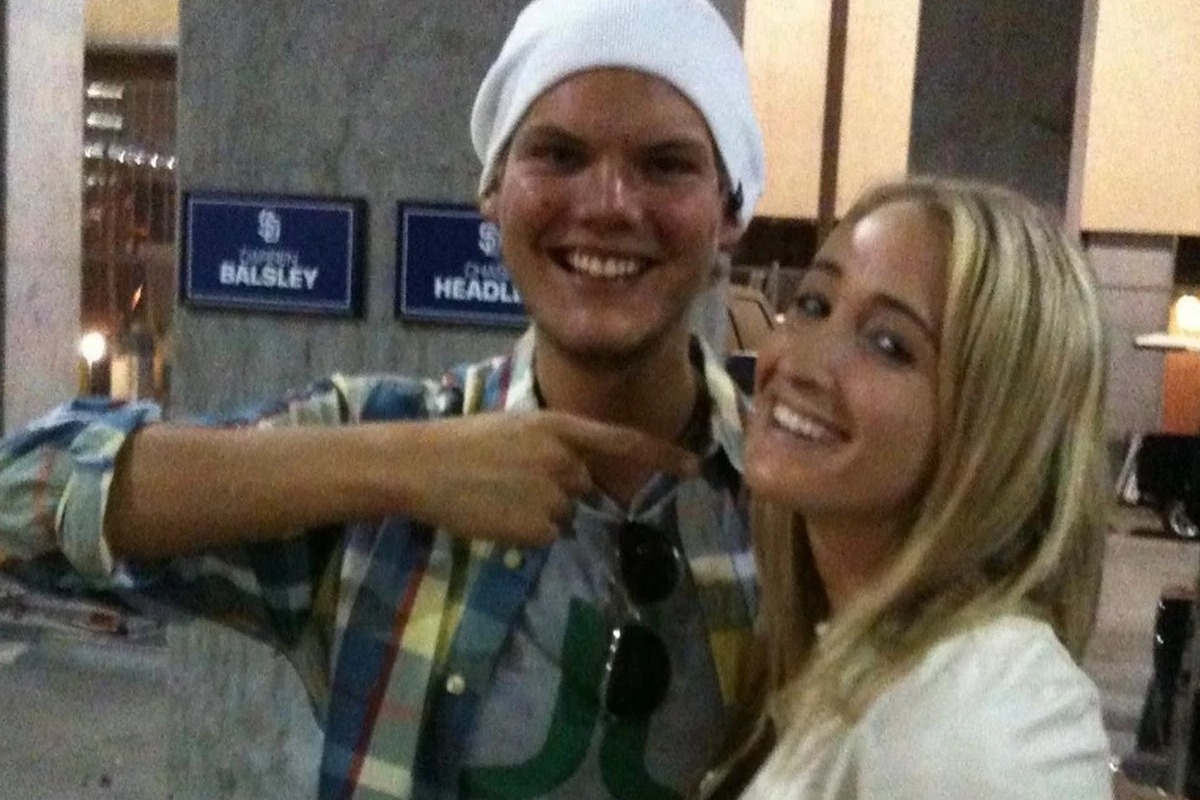 Πέθανε σε ηλικία 34 ετών η πρώην σύντροφος του Avicii, έξι χρόνια μετά την αυτοκτονία του