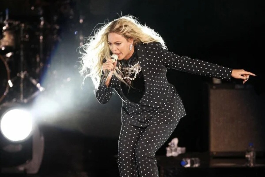 Beyoncé: Αντιδράσεις για τις κάμερες ελέγχου για παιδόφιλους και τρομοκράτες στη συναυλία της