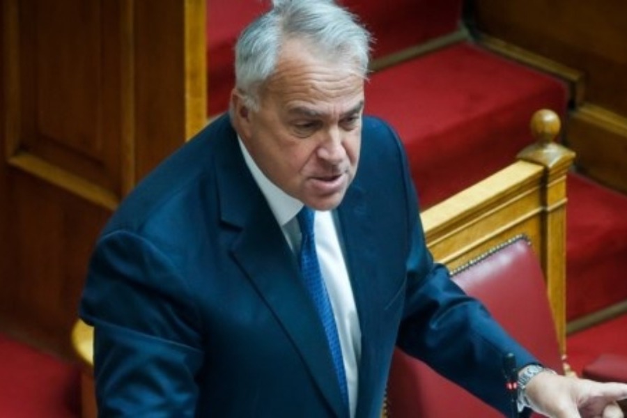 Γάμοι ομοφυλοφίλων: Θα απέχει από την ψηφοφορία ο Βορίδης, δεν θα καταψηφίσει