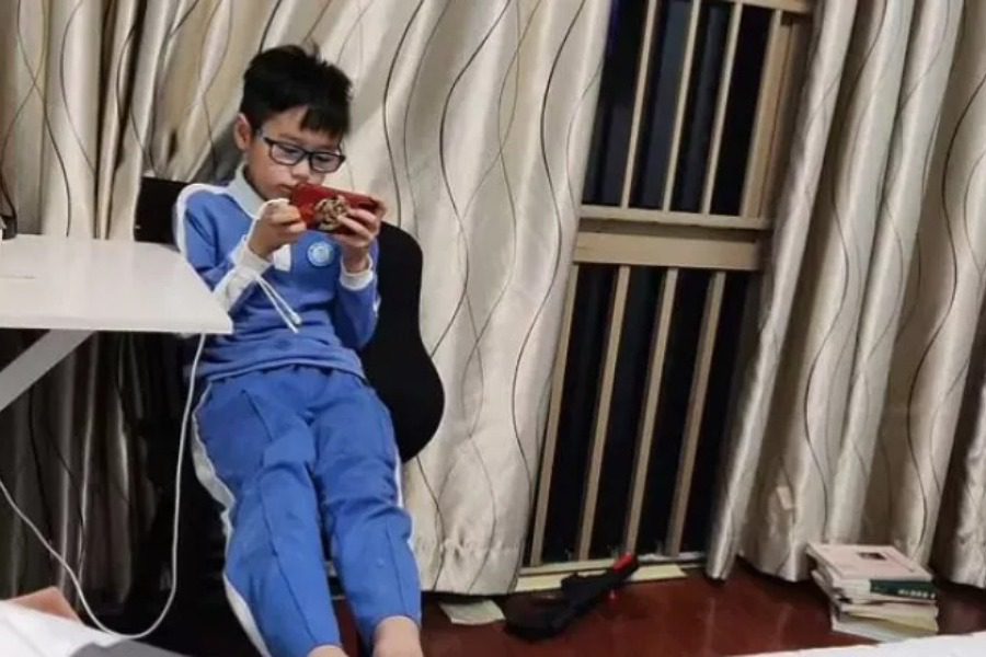 Βάναυση τιμωρία πατέρα στον γιο του: Επαιζε βιντεοπαιχνίδια για 17 ώρες σερί