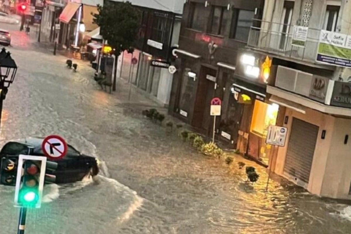 Βόλος: Μια πόλη κάτω από το νερό – Drone αποτυπώνει το μέγεθος της καταστροφής