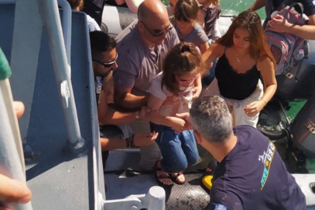 Πήλιο: Απεγκλωβίστηκαν δια θαλάσσης 58 άτομα από την παραλία Χορευτό