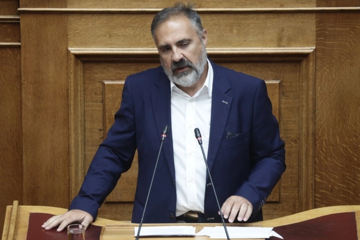 Σπαρτιάτες: Ανεξαρτητοποιήθηκε και ο βουλευτής Γιάννης Δημητροκάλλης
