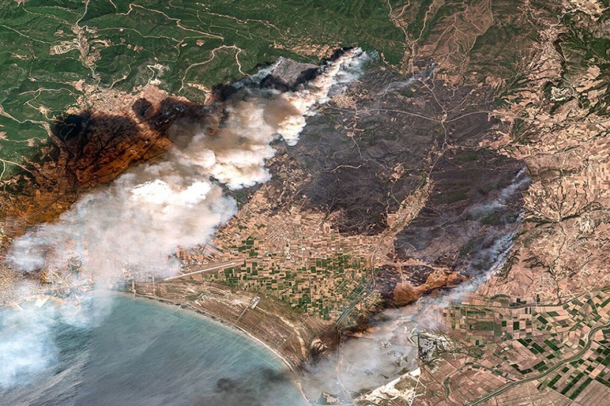Φωτιά στην Αλεξανδρούπολη: Δορυφόρος αποκαλύπτει το μέγεθος του πύρινου εφιάλτη