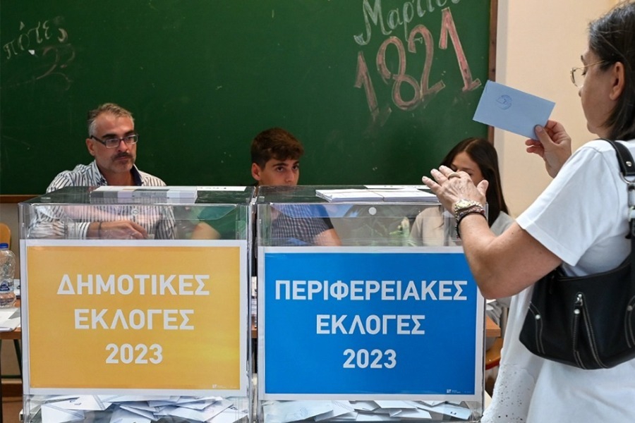Δημοσκόπηση MRB: Η διαφορά ΝΔ - ΣΥΡΙΖΑ - Επτακομματική η επόμενη Βουλή σύμφωνα με την έρευνα