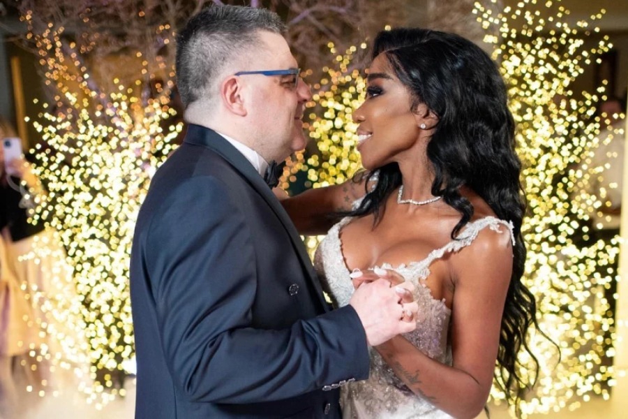 Γάμος Ελίζαμπεθ Ελέτσι: «Δεν έχει γίνει έλεγχος στην πελάτισσά μου» λέει ο δικηγόρος της