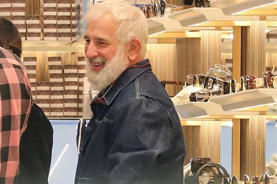 Επιστρέφει στο θέατρο ο Πέτρος Φιλιππίδης; «Του έχουν γίνει δύο προτάσεις»