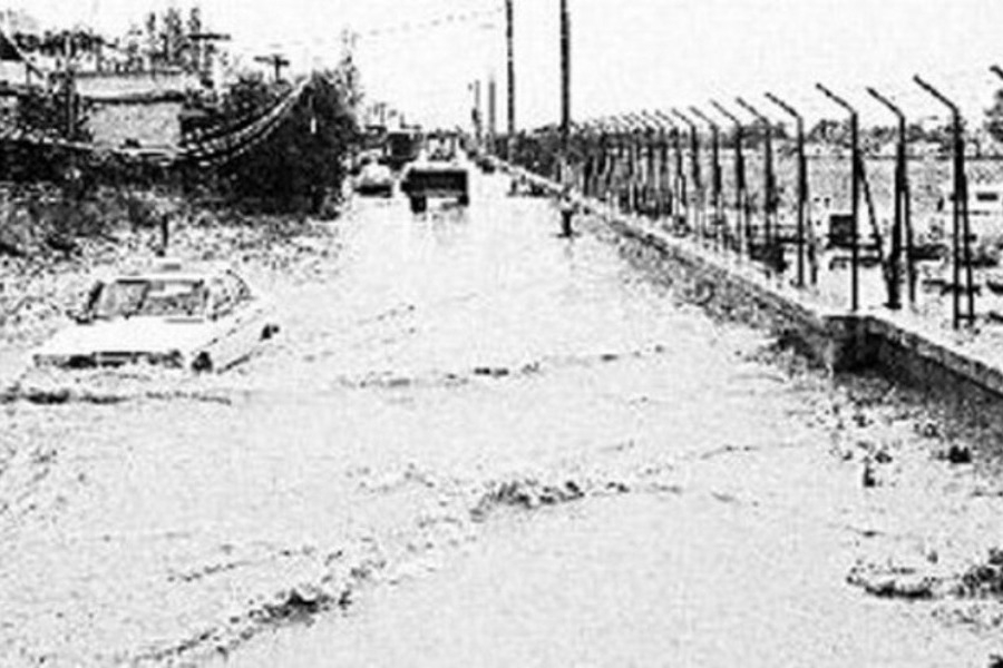 Σαν σήμερα: Η ιστορική πλημμύρα της Αττικής με τους 39 νεκρούς